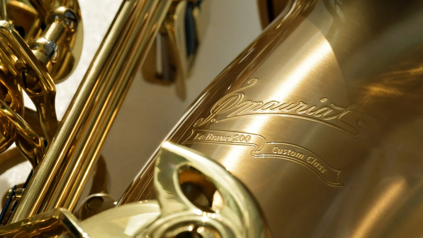 Tenor Saxophone Le Bravo 200  view