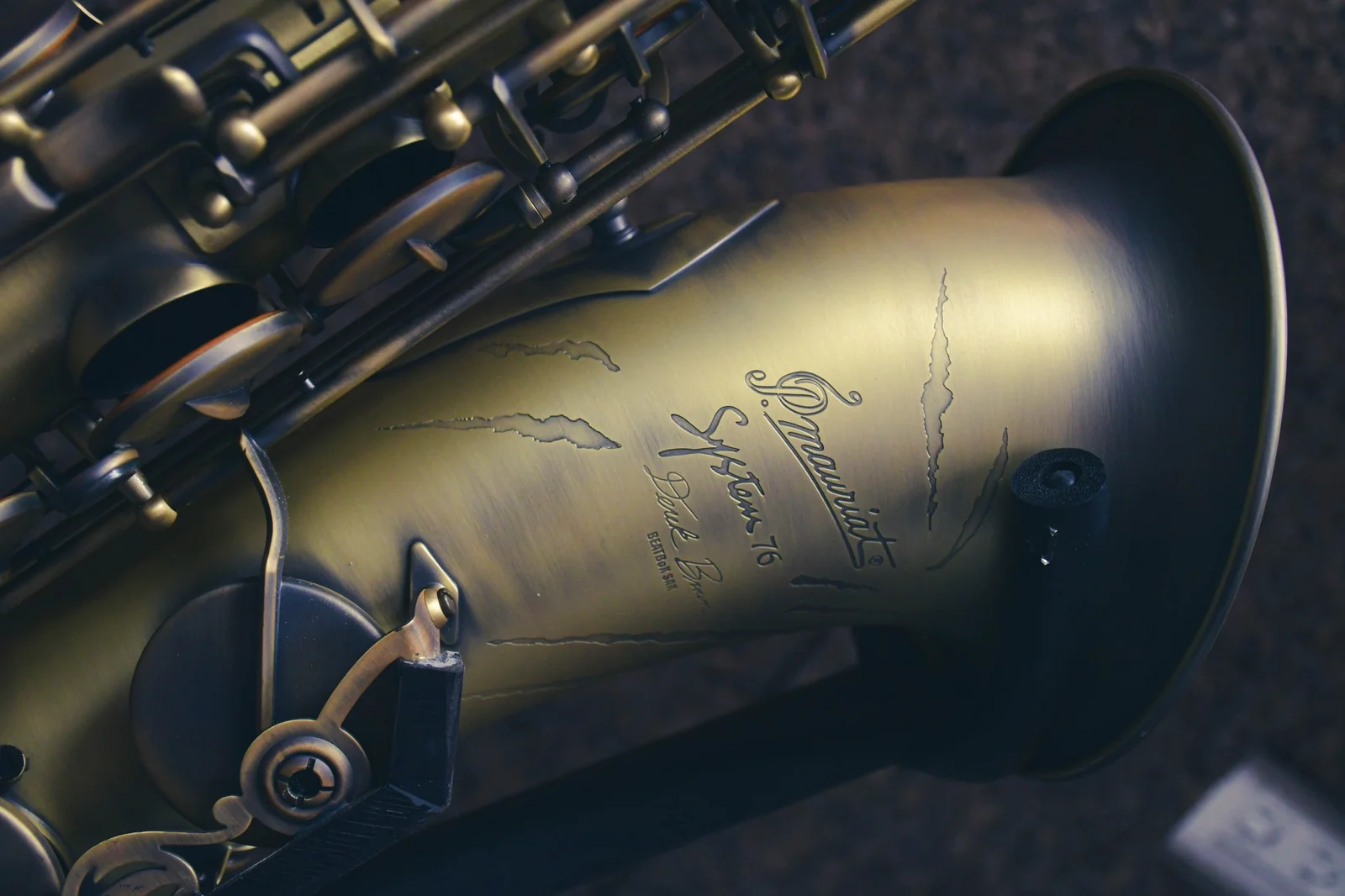 Tenor Saxophone System-76 Derek Brown BEATBoX SAX view