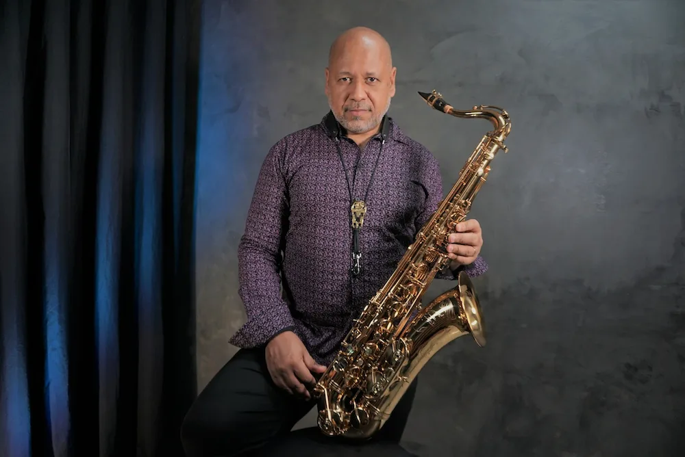 Angelo Torres photo
