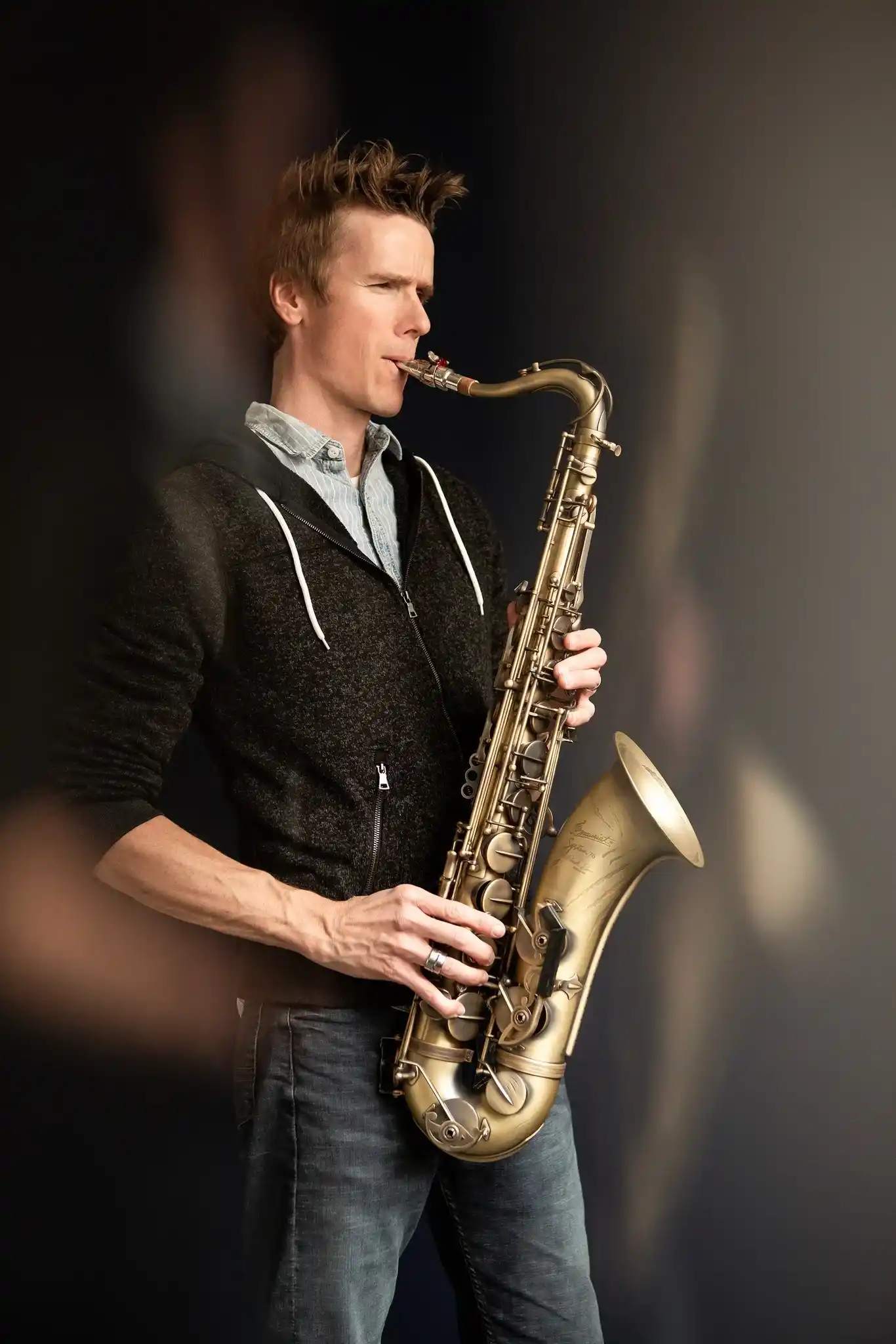 Derek Brown photo